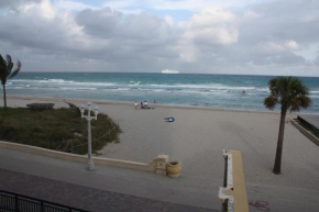 La Playa Beach Front Hollywood